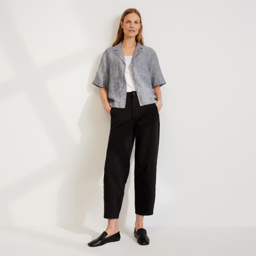 The Linen Workwear Shirt in Canvas Tan / Navy — detail view