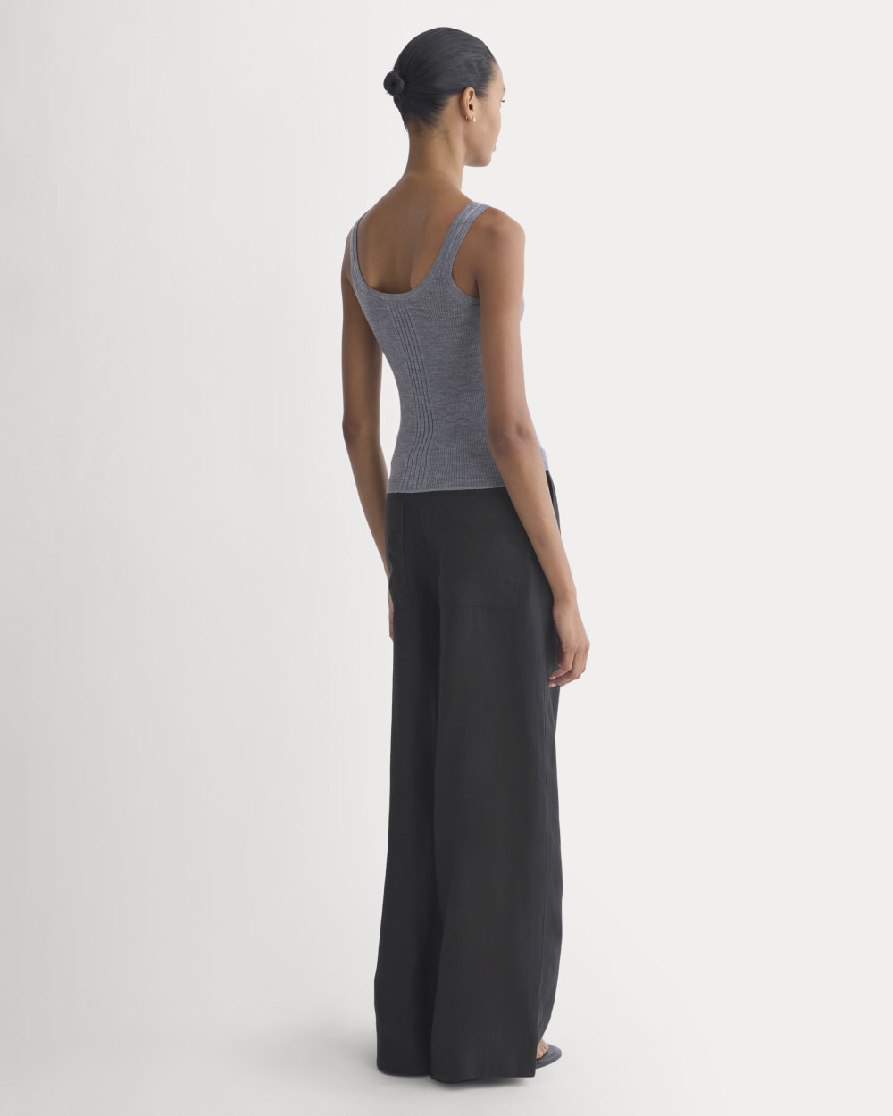 The Light Ribbed Cami in Ultrasoft Merino in Heather Mid Grey — detail view