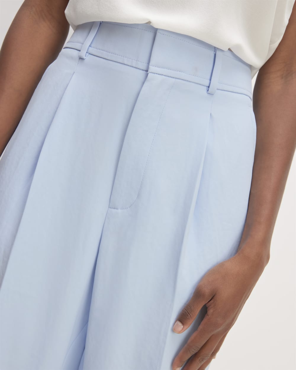 The Japanese GoWeave Way-High® Tapered Pant in Chambray Blue — detail view