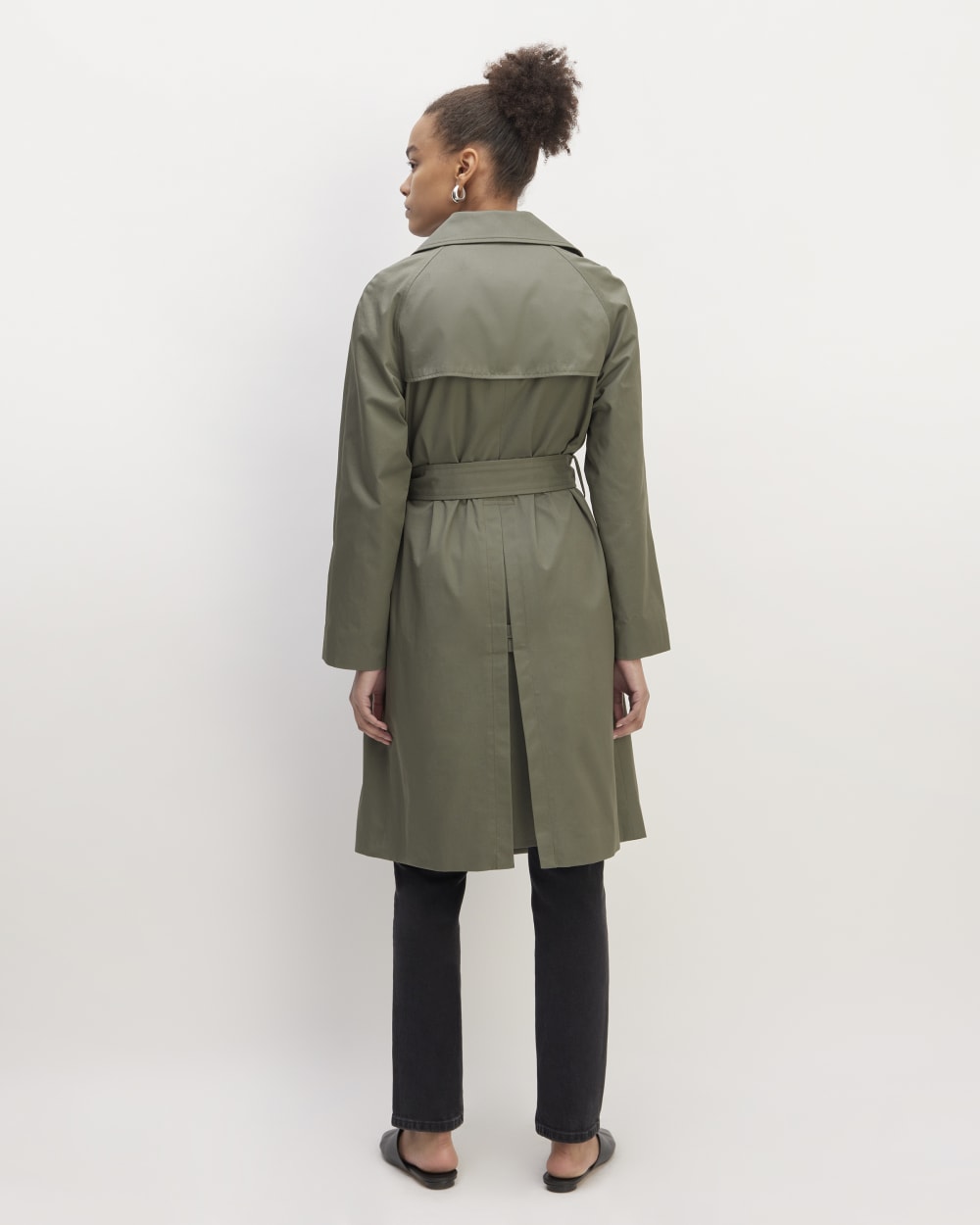 The Trench Coat in Pewter Green — detail view