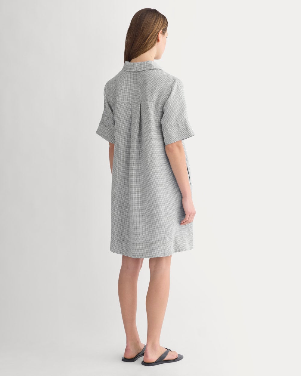 Mini Popover Shirtdress in Linen in Agave / Bone — detail view