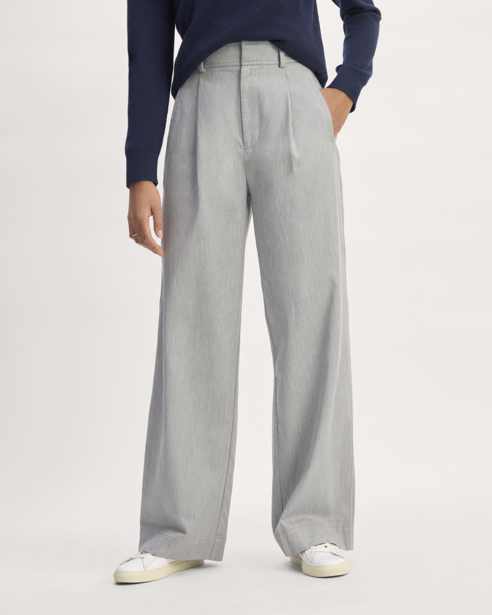 The Draper Pleated Pant in Buttersmooth in Heather Steel — detail view