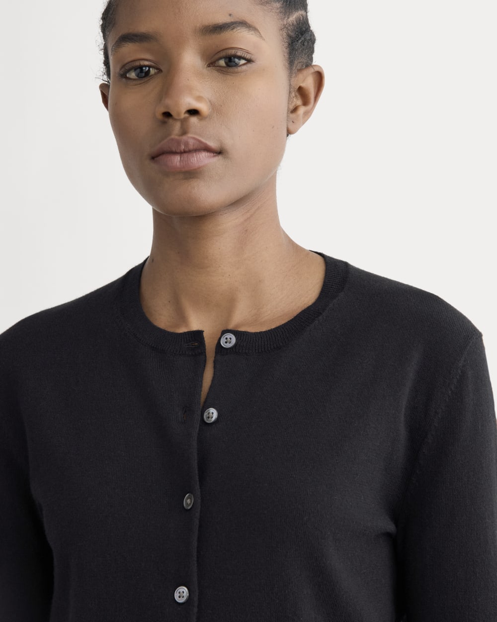 The Cropped Cardigan in Cotton Cashmere in Black — detail view