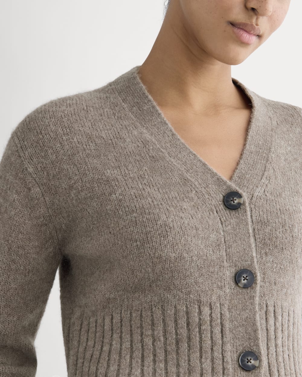 High V Cropped Cardigan in Alpaca in Taupe Melange — detail view