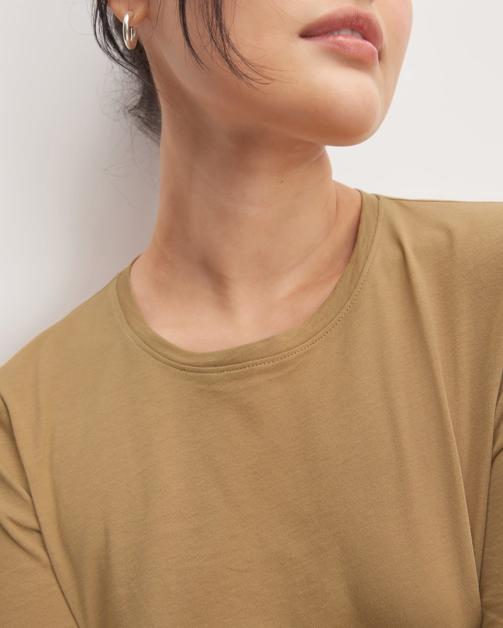 The Organic Cotton Long-Sleeve Crew in Tiger's Eye — detail view