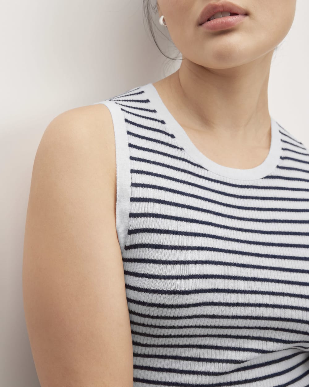 The Tank in Ultrasoft Merino in Bone/Navy — detail view