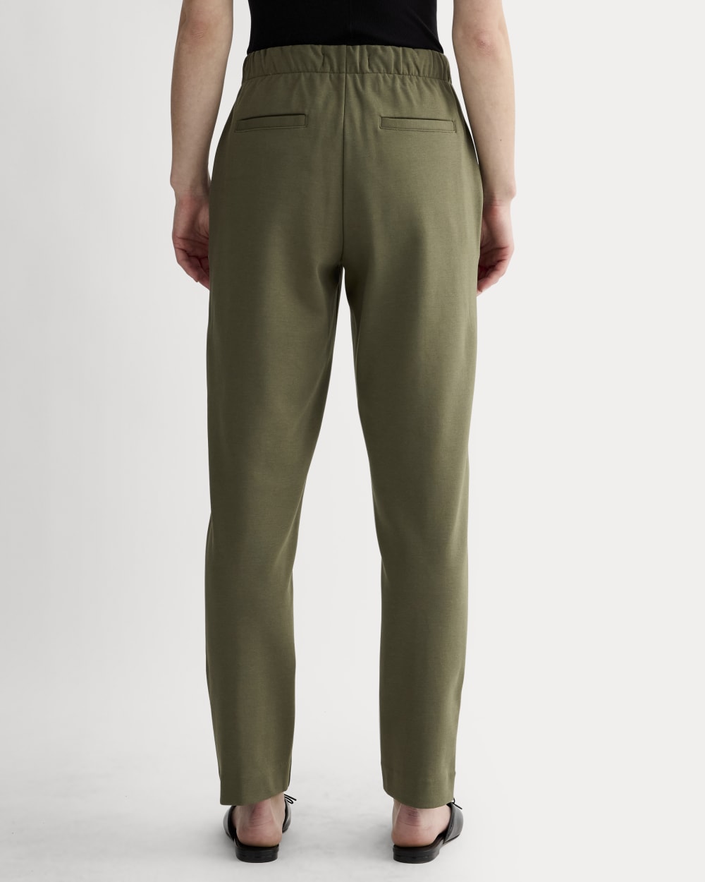 The Dream Pant® in Kalamata — detail view