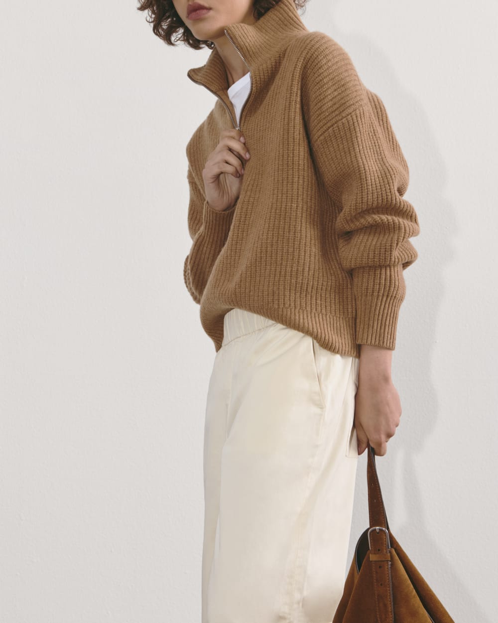 The Easy Pant in Canvas — detail view