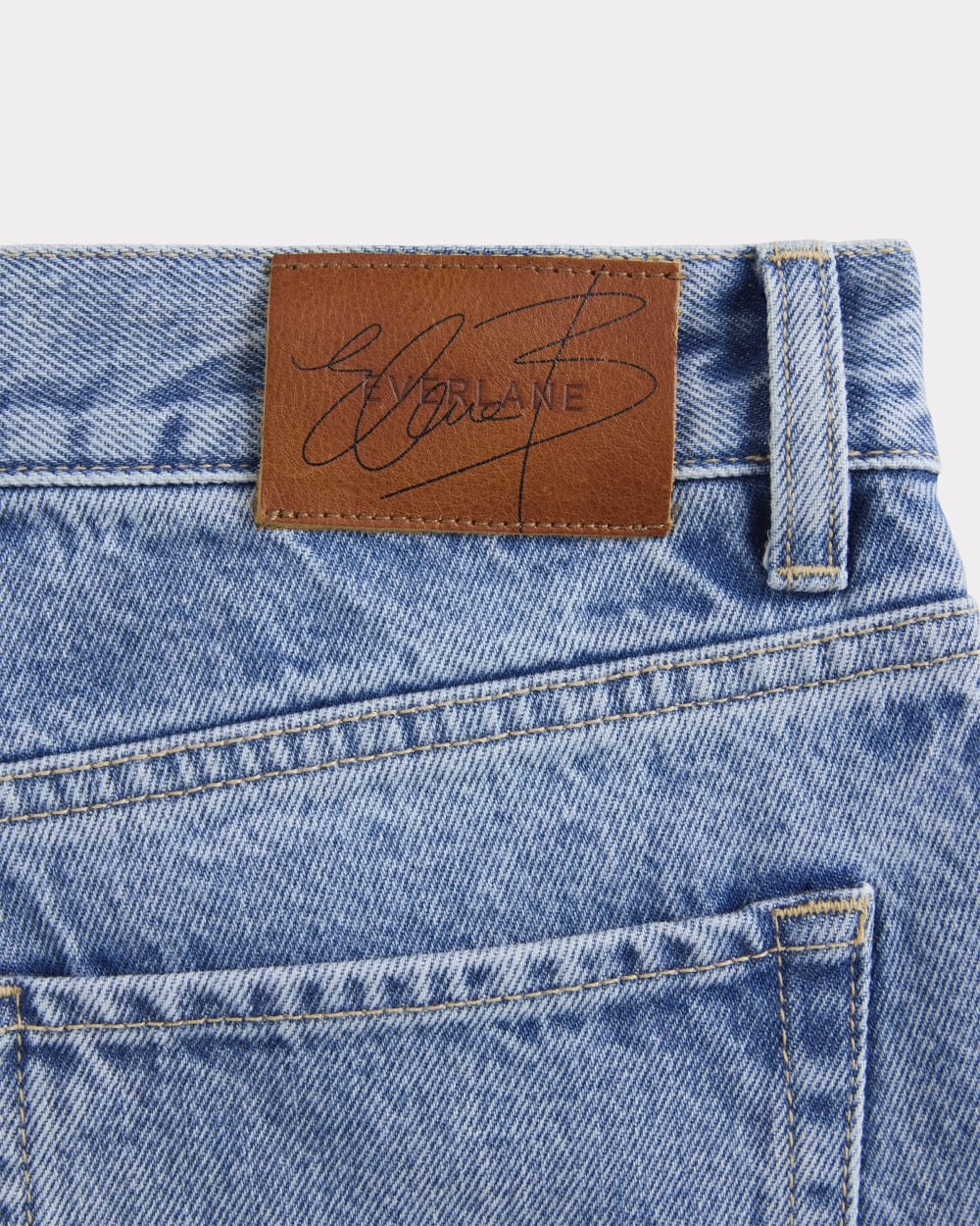 Everlane x Elena Bonvicini La Brea Low-Rise Baggy Jean in Crystal Cove Indigo — detail view