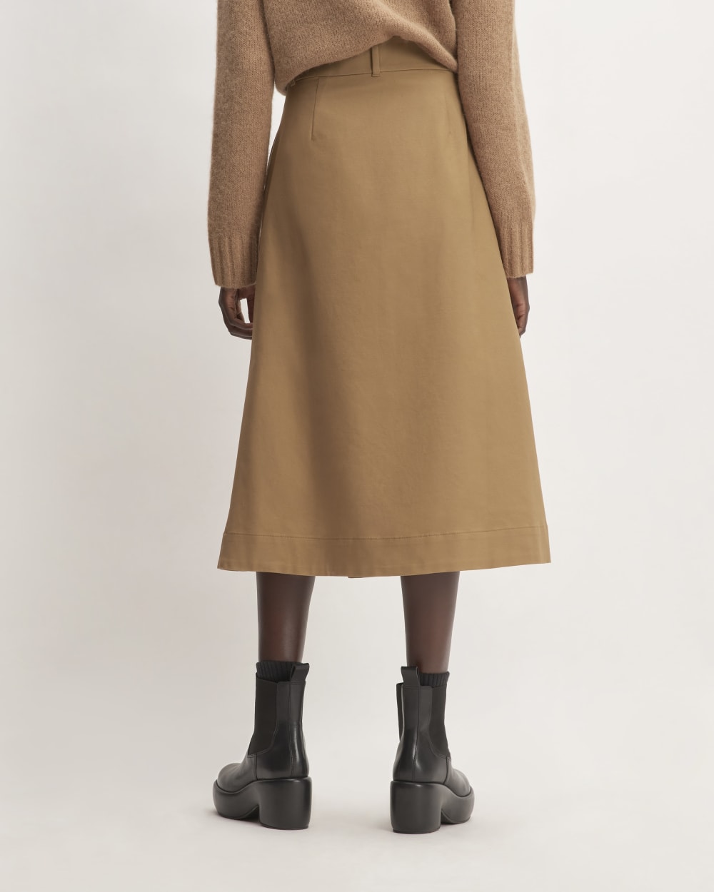 The Structured Cotton A-Line Skirt in Toasted Coconut — detail view
