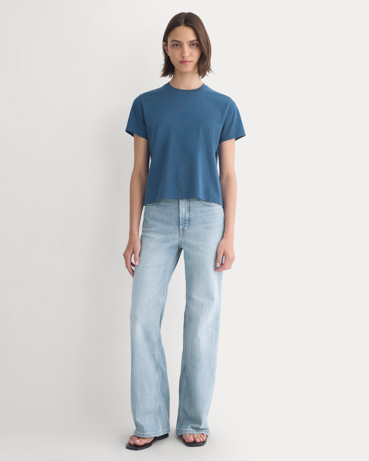 The Box-Cut Tee in Essential Cotton in Blue Wing Teal — detail view