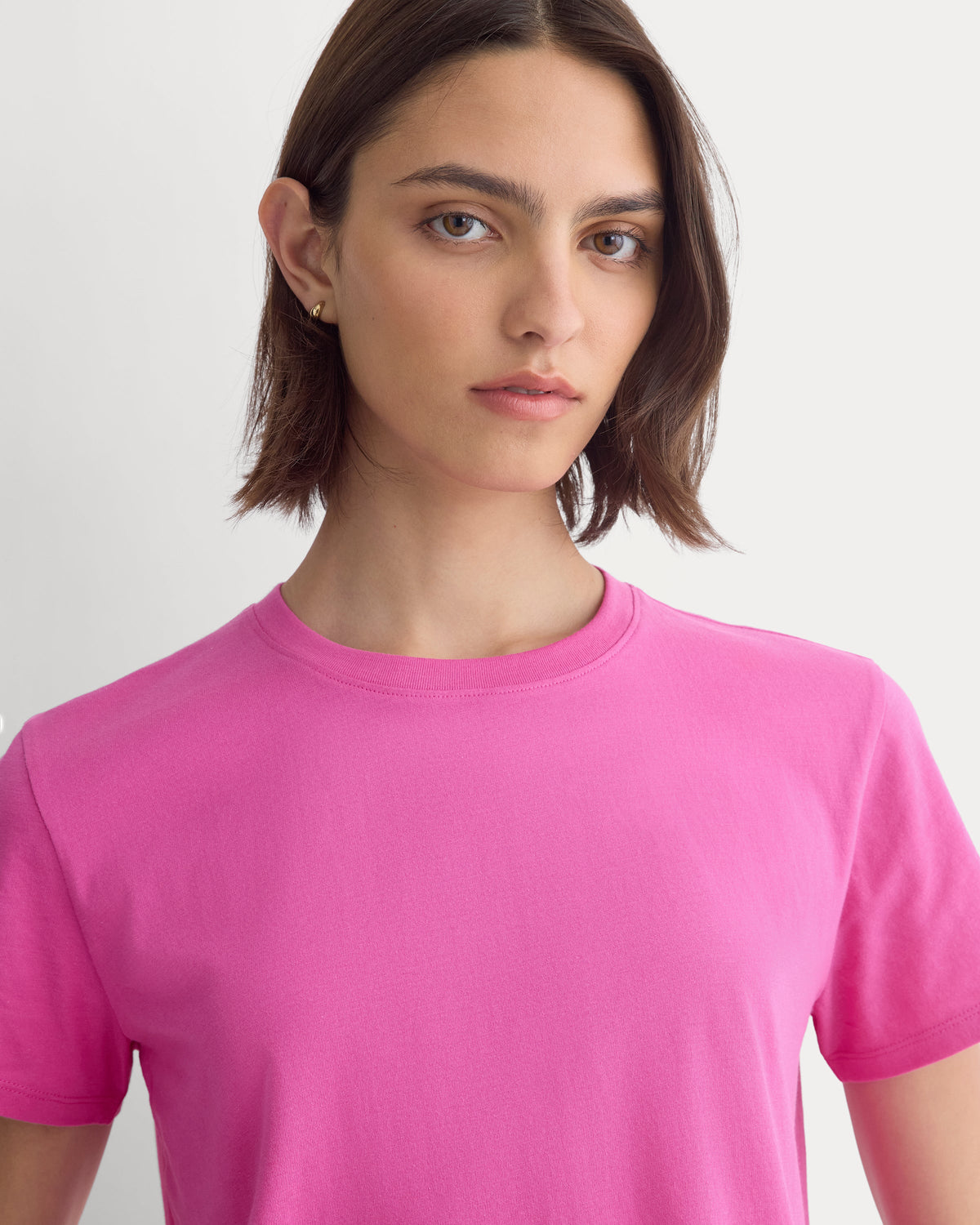 The Box-Cut Tee in Essential Cotton in Rose Violet — detail view