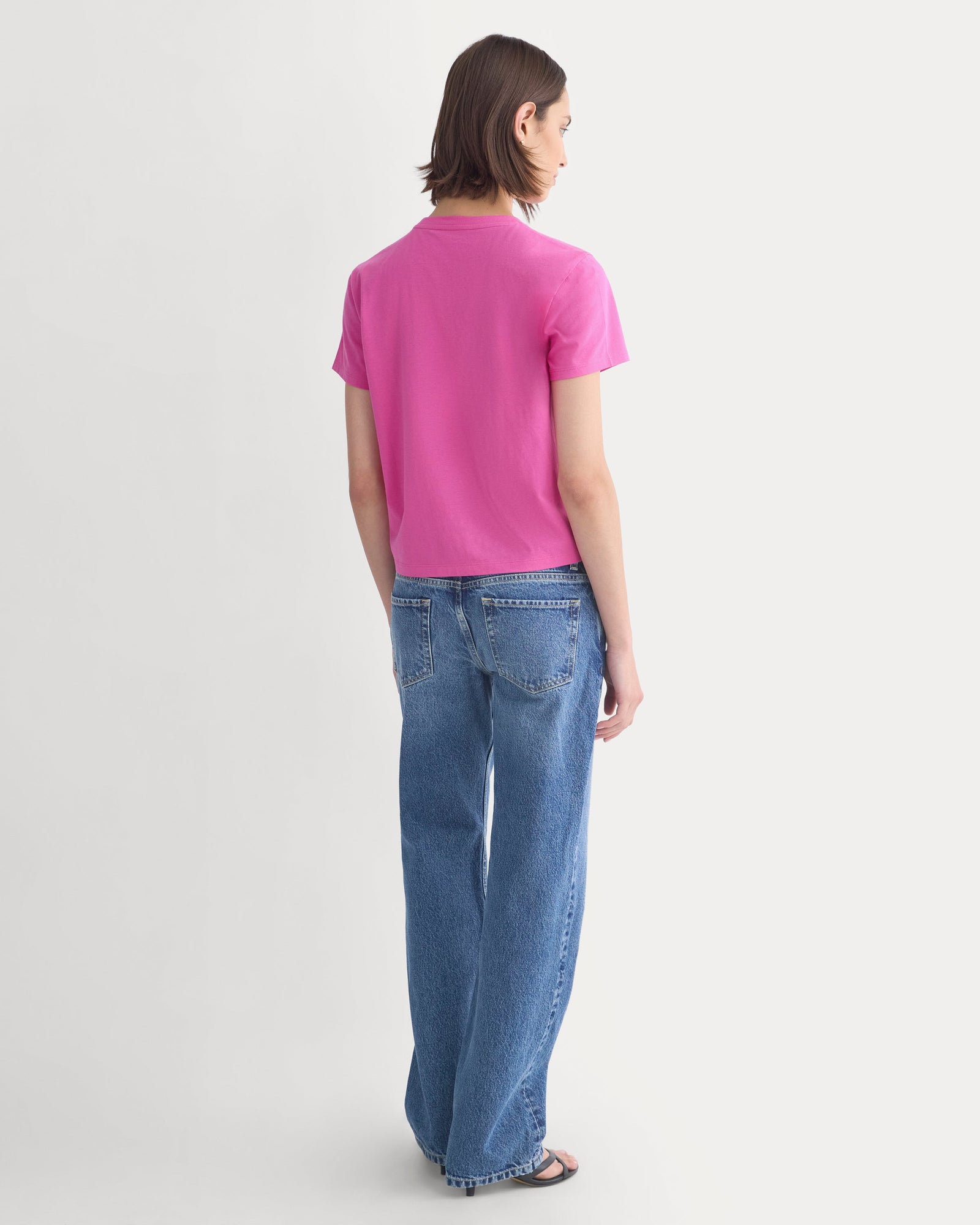 The Box-Cut Tee in Essential Cotton in Rose Violet — detail view