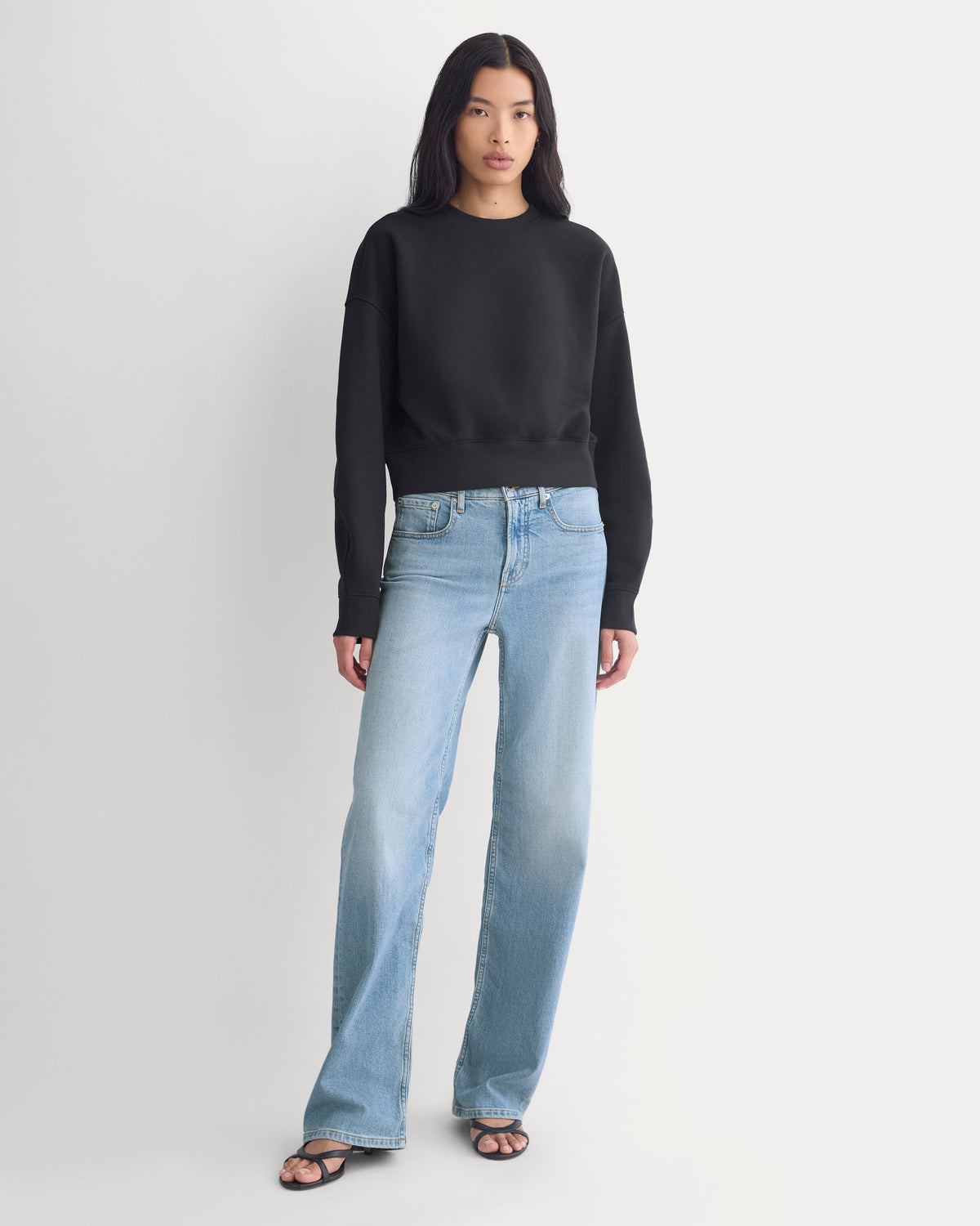 Luxe Fleece Shrunken Crew in Black — detail view