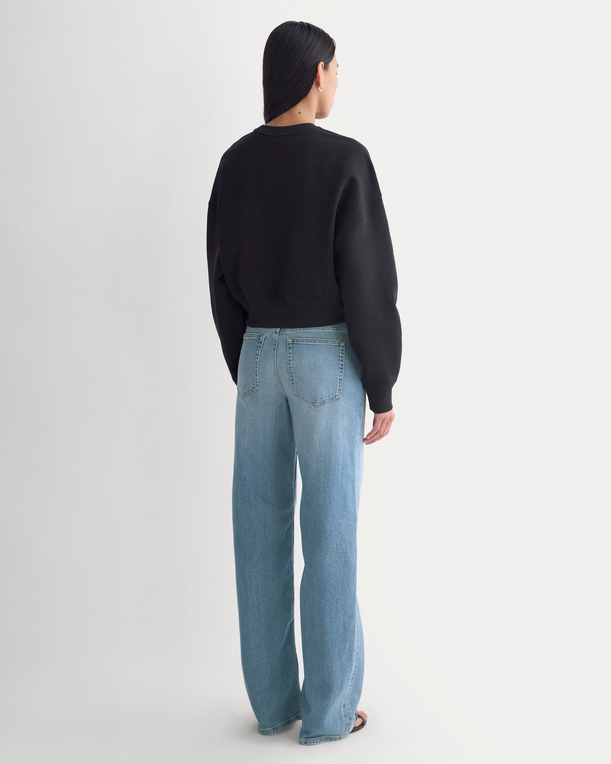 Luxe Fleece Shrunken Crew in Black — detail view