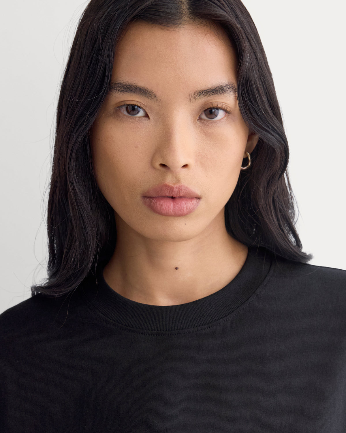 Premium Weight Back Slit Tee in Black — detail view