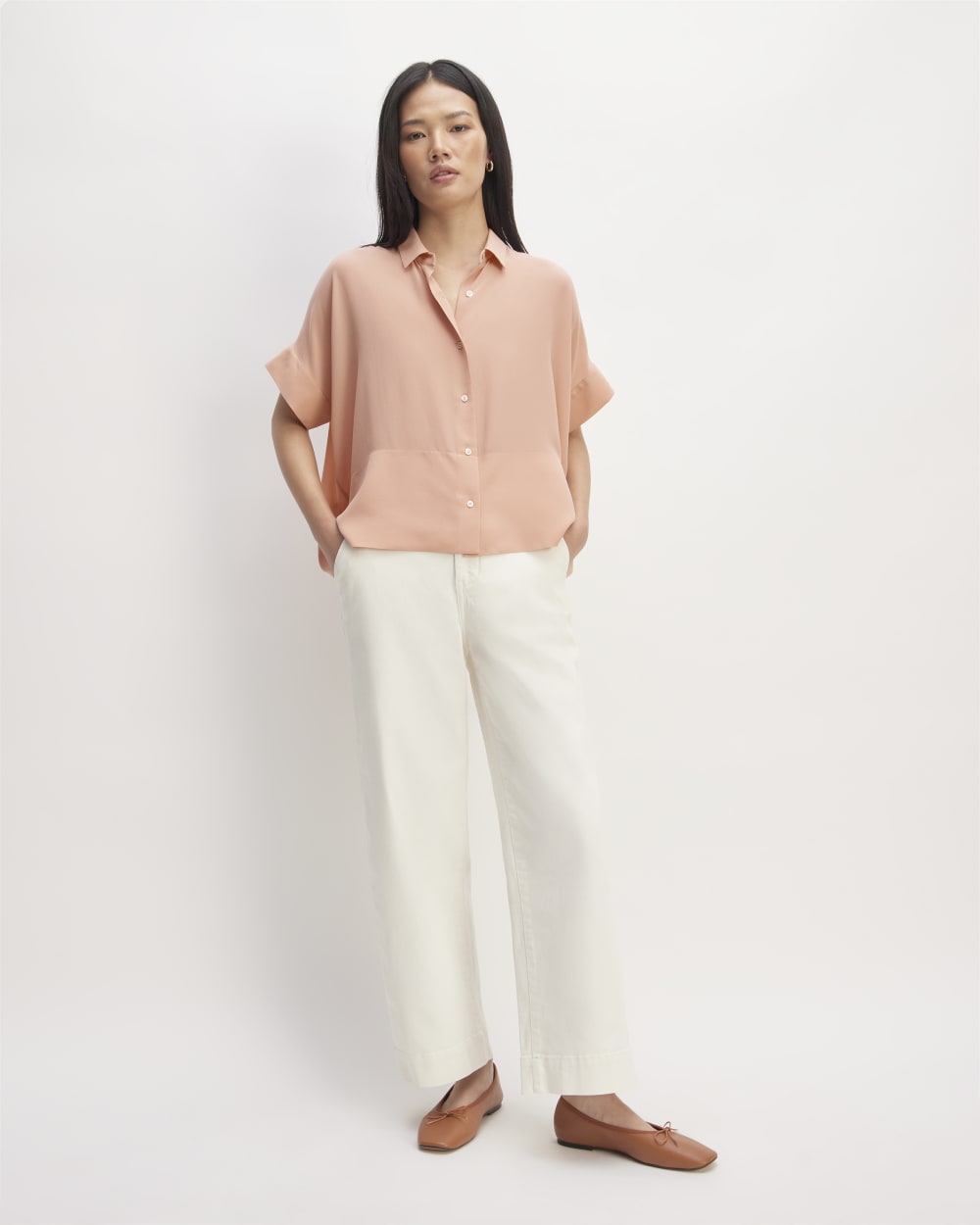 The Boxy Shirt in Washable Silk in Blush Pink — detail view
