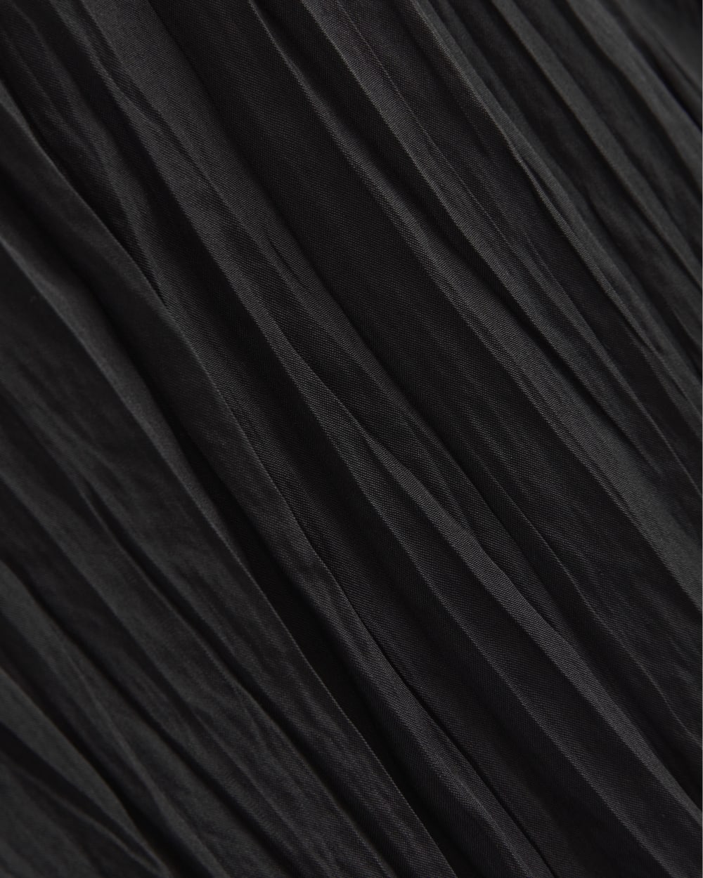Crinkle Trapeze Tank in Black — detail view