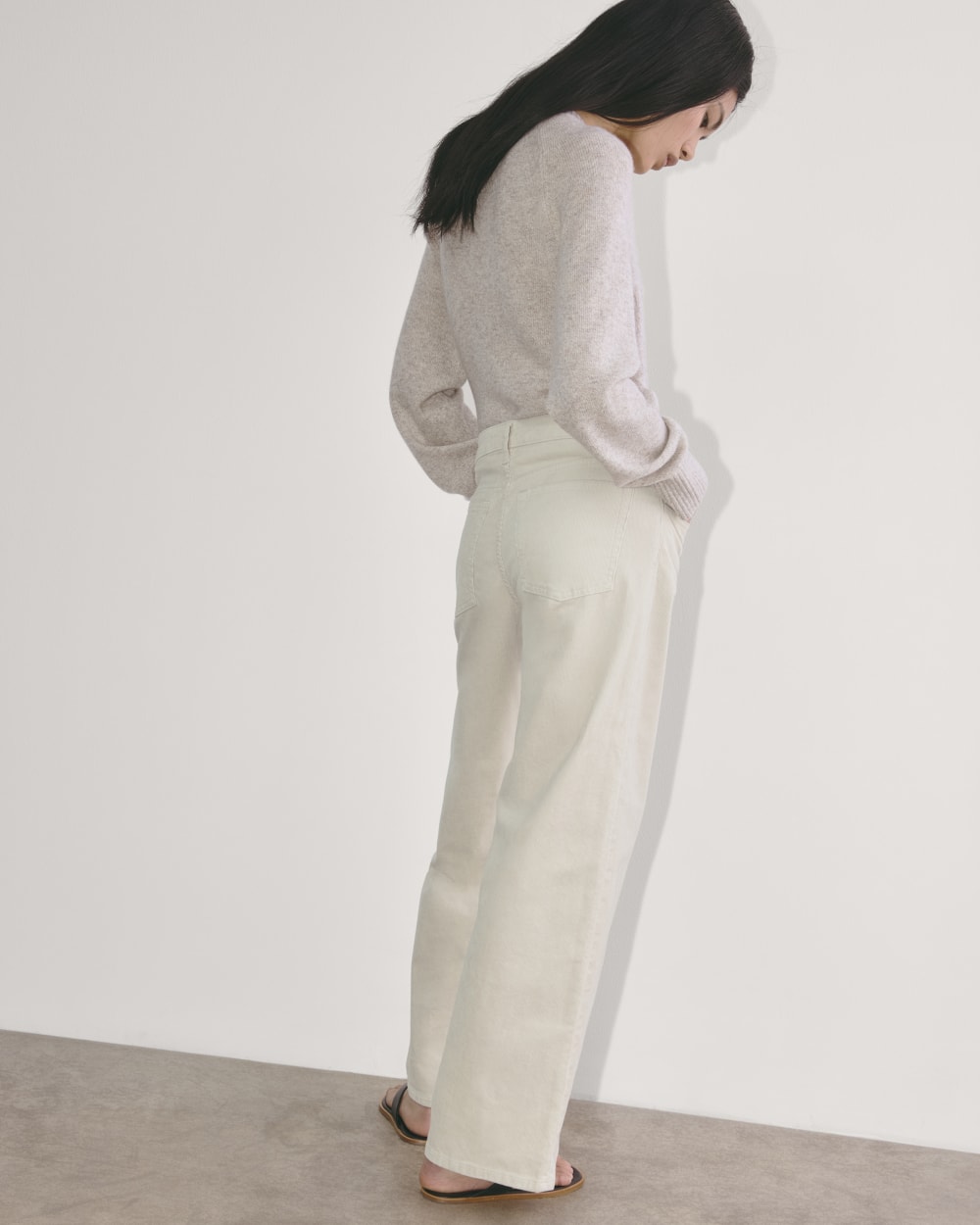 The Mid-Way Pant in Corduroy in Sandstone — detail view