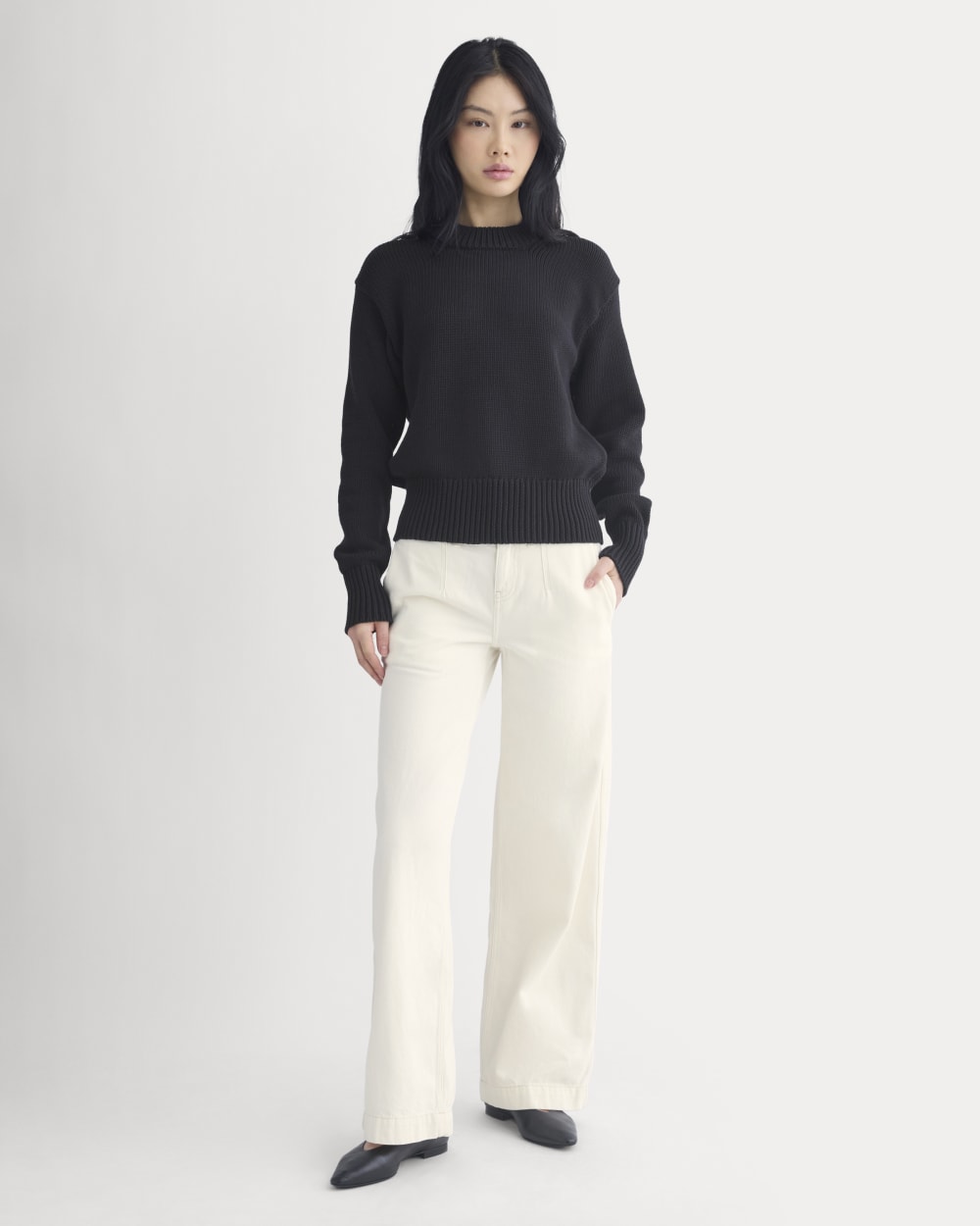 Oversized Cocoon Crew in Elevated Cotton in Black — detail view