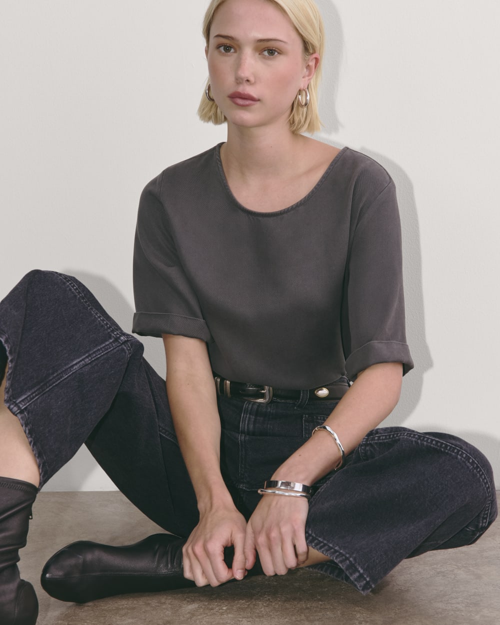 The Relaxed Tee in Buttersoft in Graphite — detail view