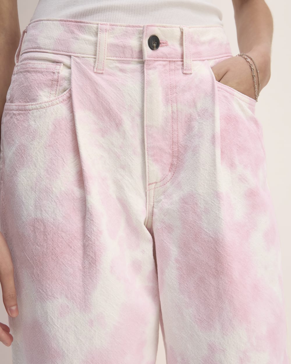 The Everlane x Marques' Almeida Canvas Oversized Barrel Pant in Pink Tie-Dye — detail view