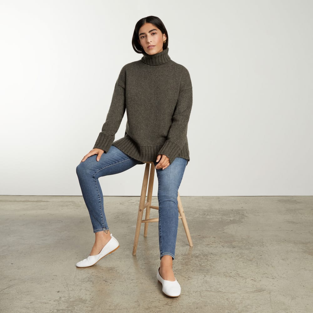The Way-High® Skinny Jean in Authentic Blue — detail view