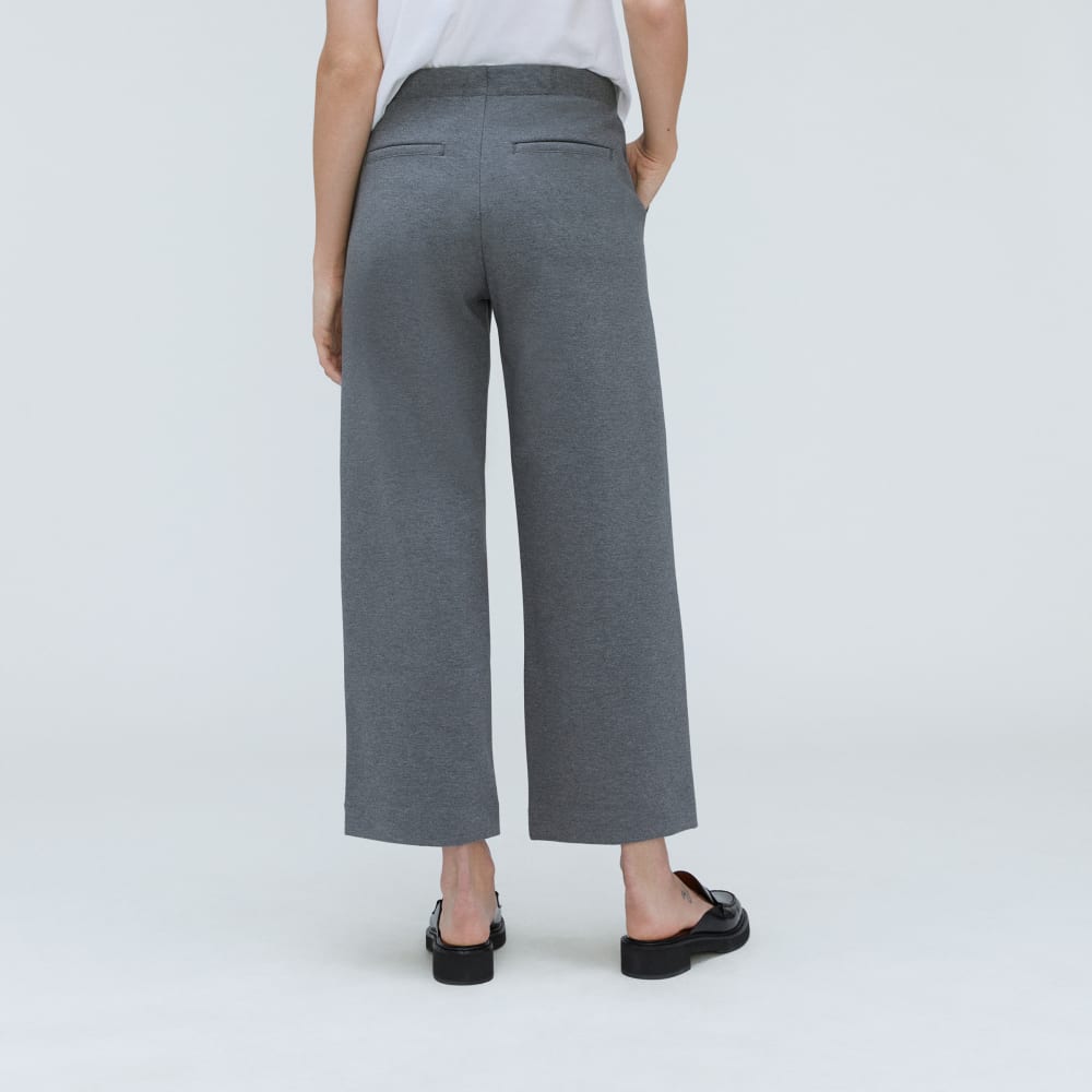 The Wide Leg Dream Pant® in Heathered Charcoal — detail view