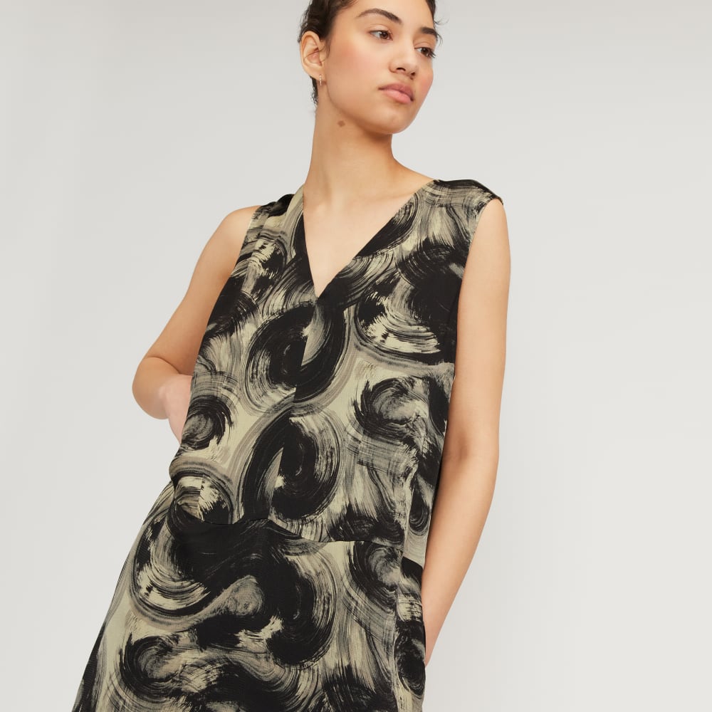 The Satin V-Neck Maxi Dress in Pale Yellow / Black — detail view