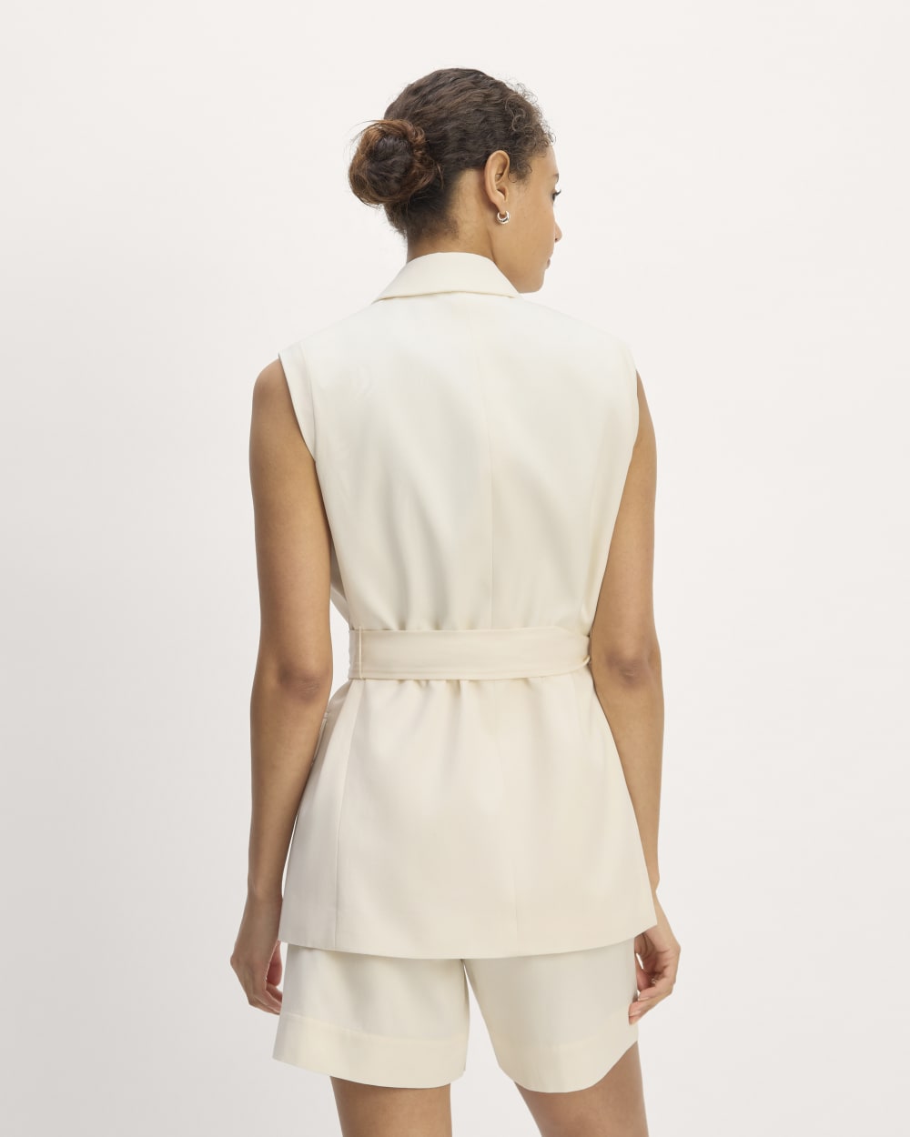 The Sleeveless Blazer in Buttersmooth in Canvas — detail view
