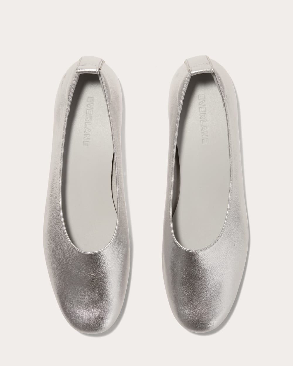 The Day Glove in Silver — detail view