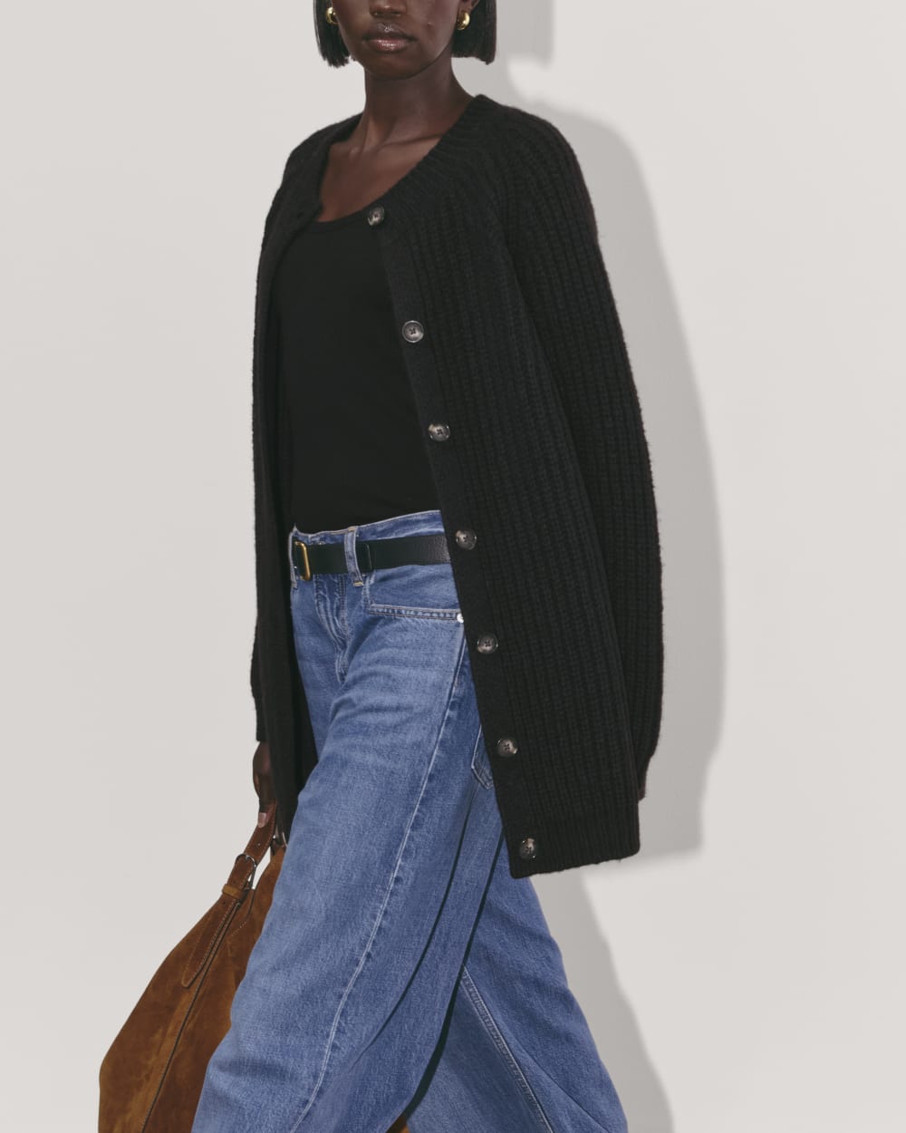 The Fisherman Cardigan in Cloud in Black — detail view