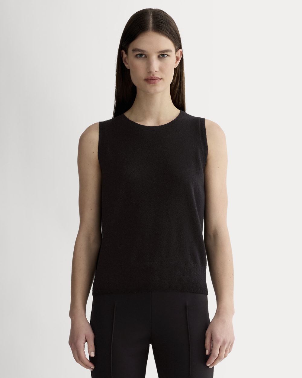 The Classic Tank in Cashmere in Black — front view