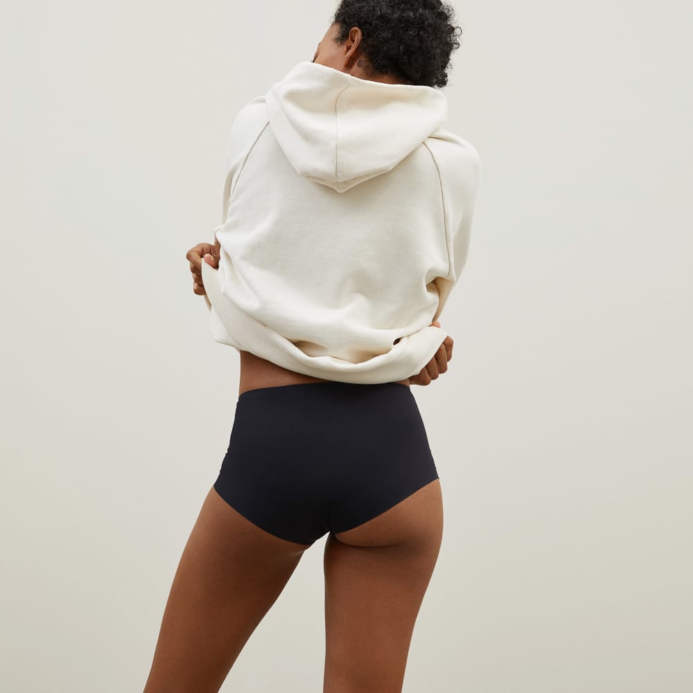 The Invisible High-Rise Hipster in Black — detail view