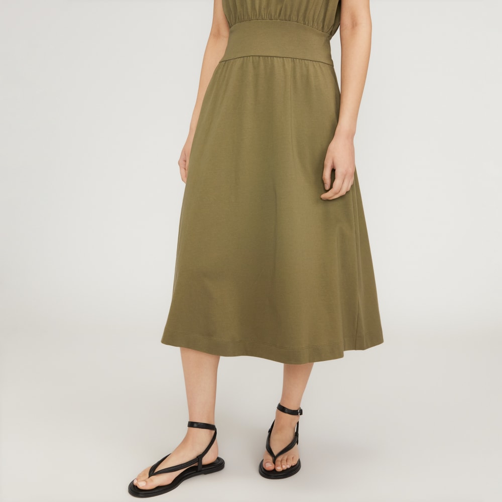 The Organic Cotton Waisted Dress in Kalamata — detail view