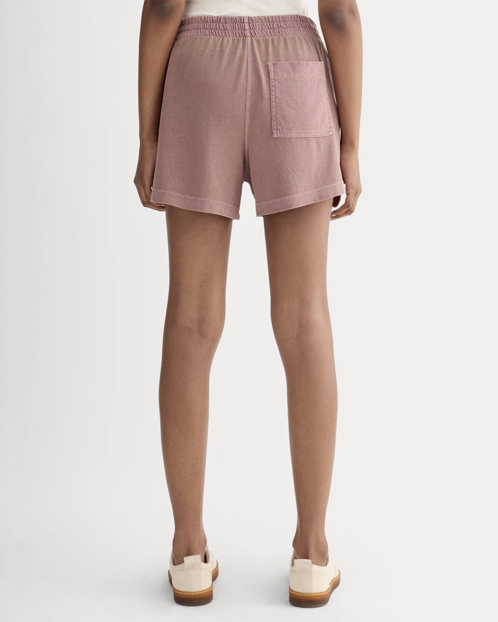 The Off-Duty Short in Brown Garment Dye — detail view