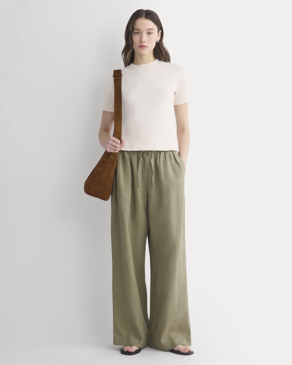 Short-Sleeve Crew in Everyday Cotton in Canvas — detail view