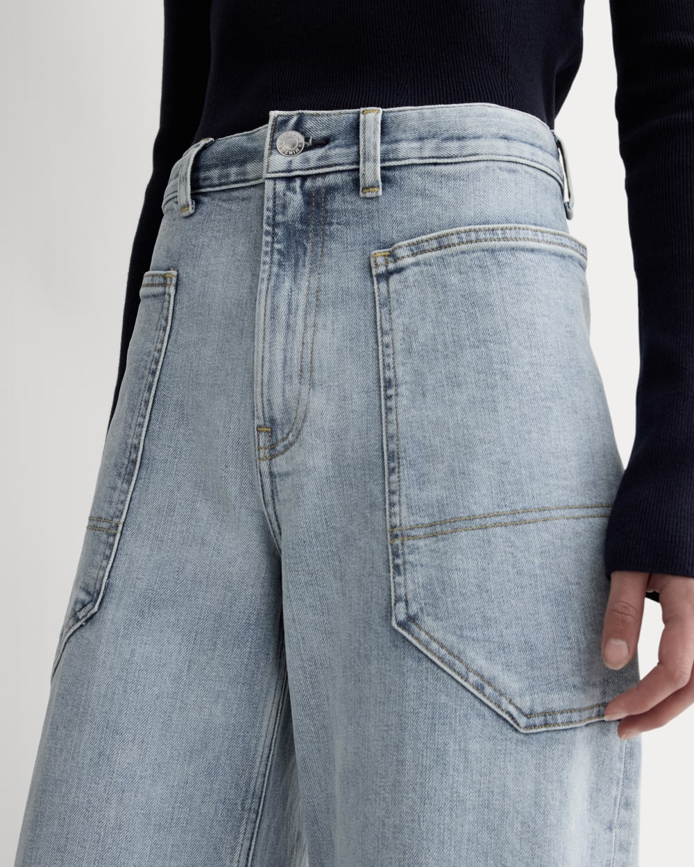 The Way-High® Gardener Jean in Salt Water — detail view