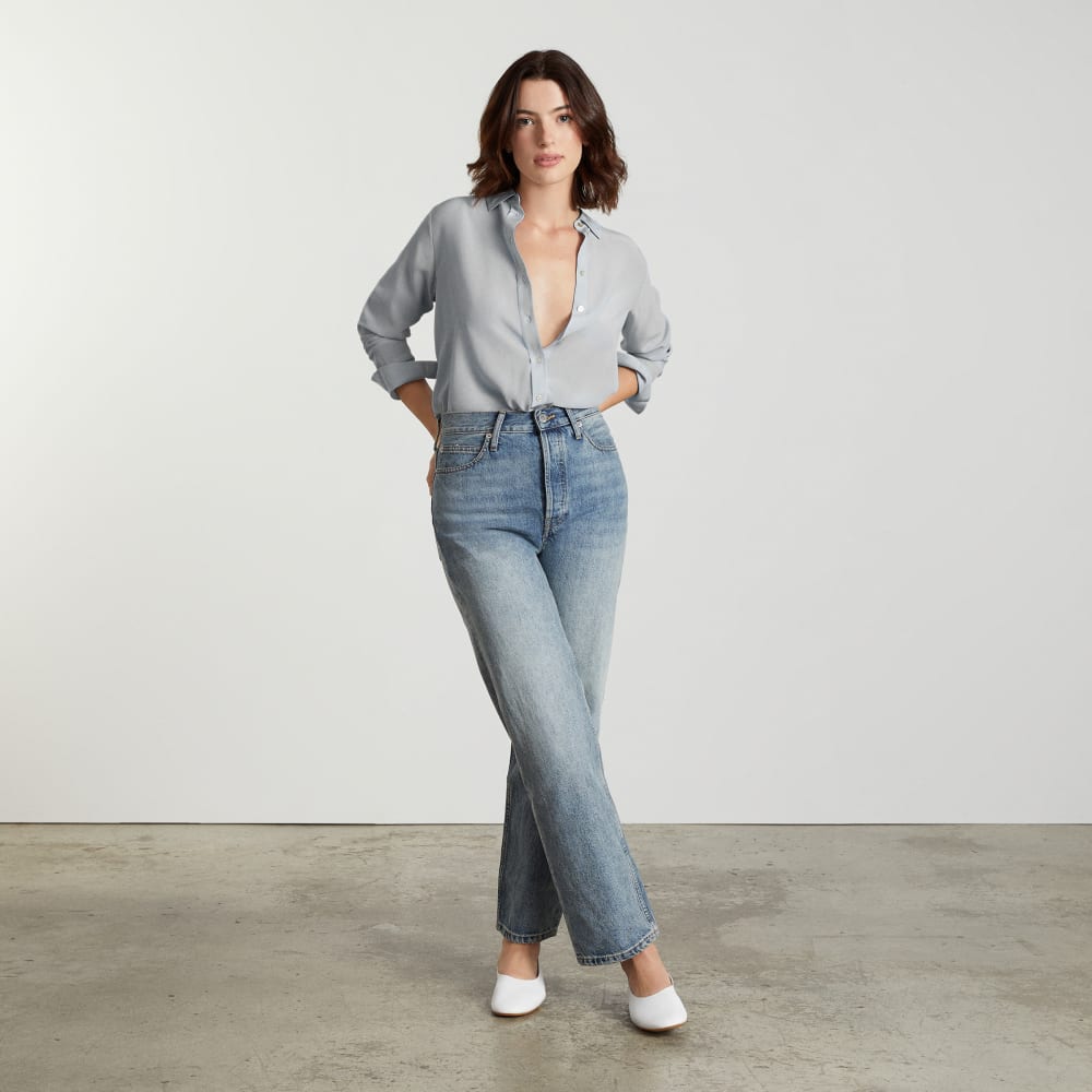 The Must-Have Shirt in Washable Silk in Sky — detail view