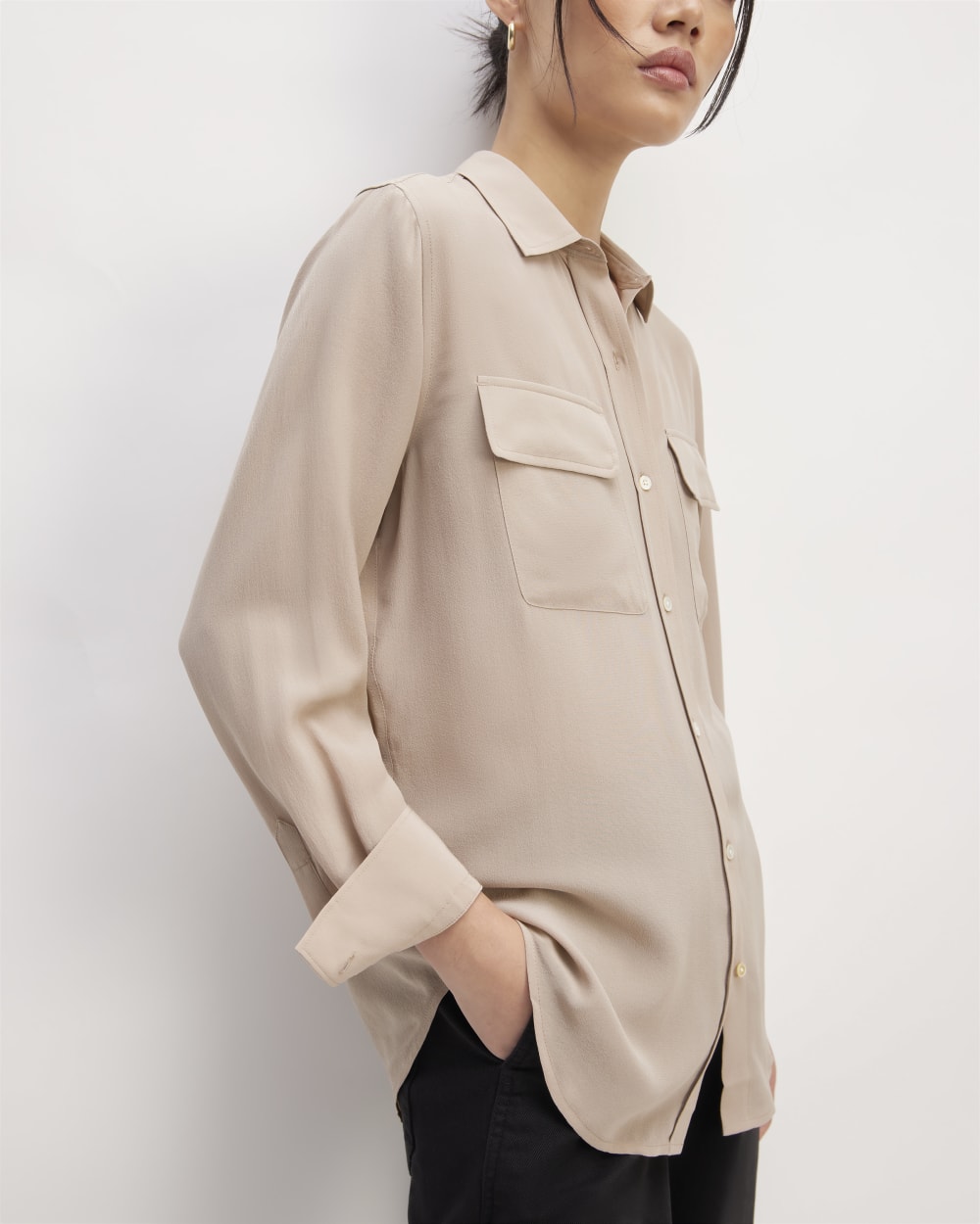 The Utility Shirt in Washable Silk in Burnt Sugar — detail view