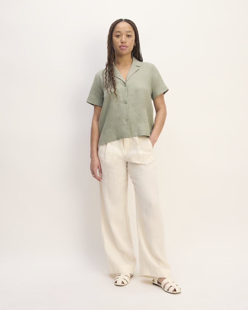 The Notch Shirt in Linen in Sage Green — detail view