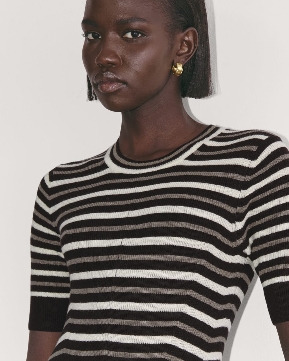 The Ribbed Sweater Dress in Taupe / Canvas / Black — detail view