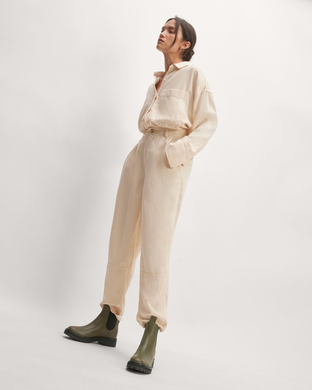 The Lug Chelsea Boot in Beech — detail view