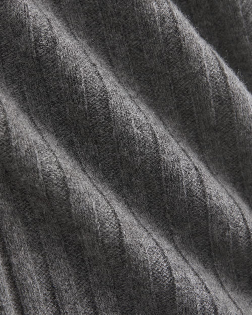 Straight-Leg Pant in Wool Cashmere in Heather Charcoal — detail view