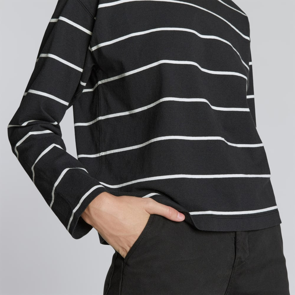 The Mariner Tee in Black / Canvas — detail view