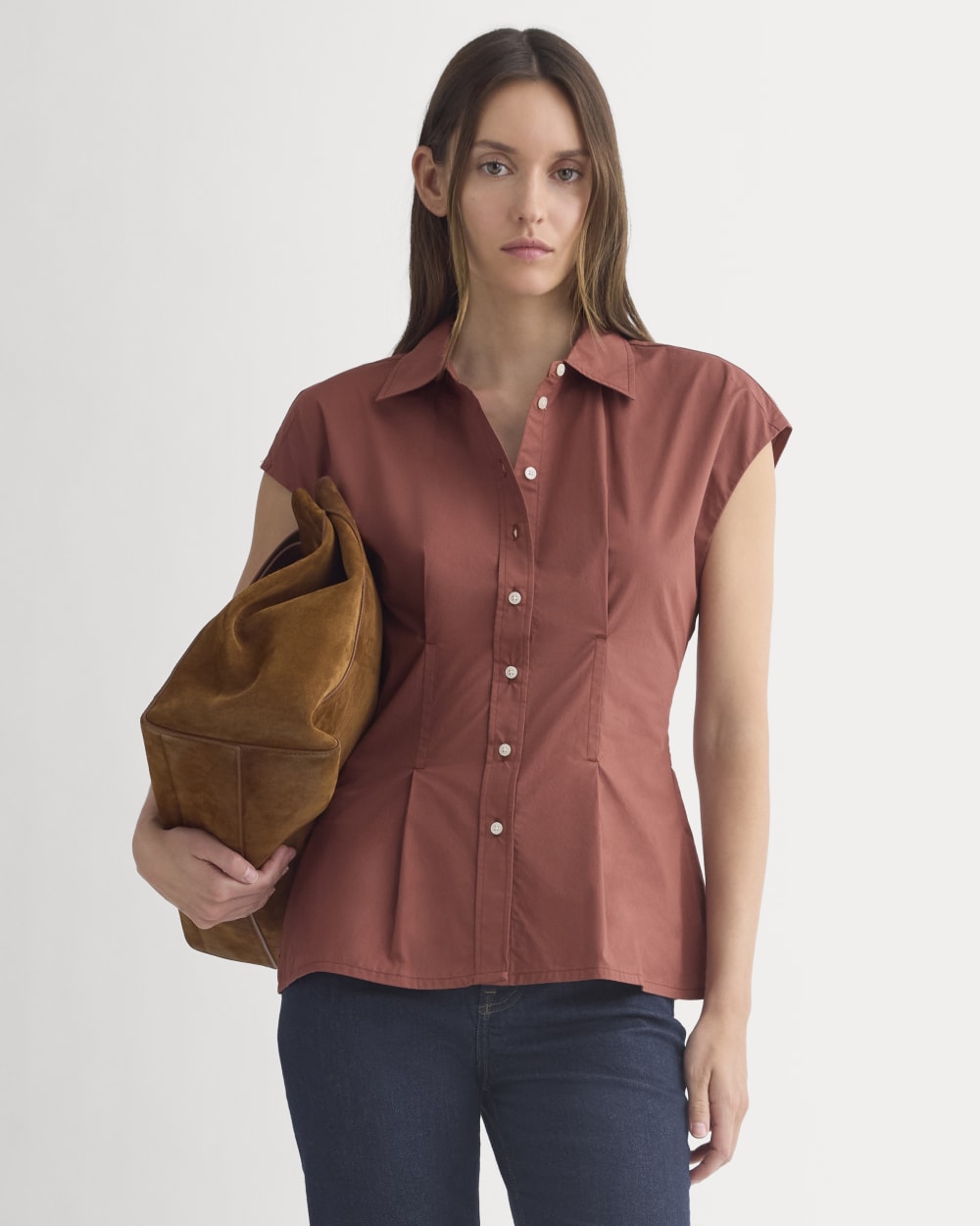 Muscle Shirt in Lightweight Cotton in Henna Red — front view