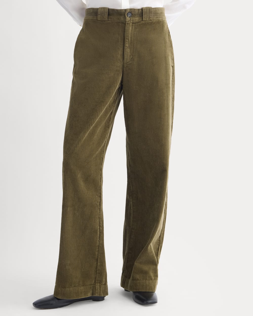 Corduroy Wide-Leg Trouser in Beech — detail view