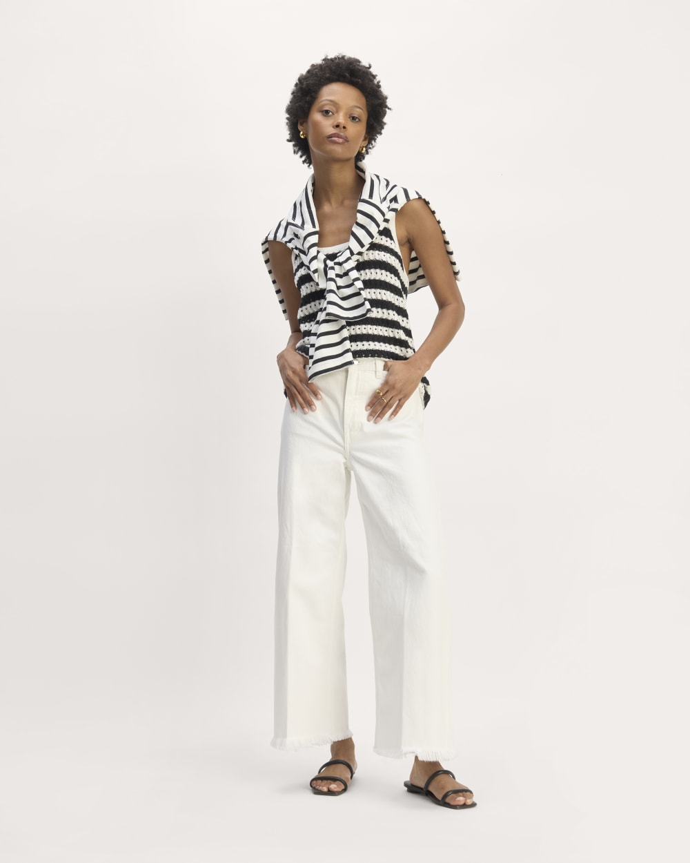 The Mariner Cropped Jean in Frayed Hem Bone — front view
