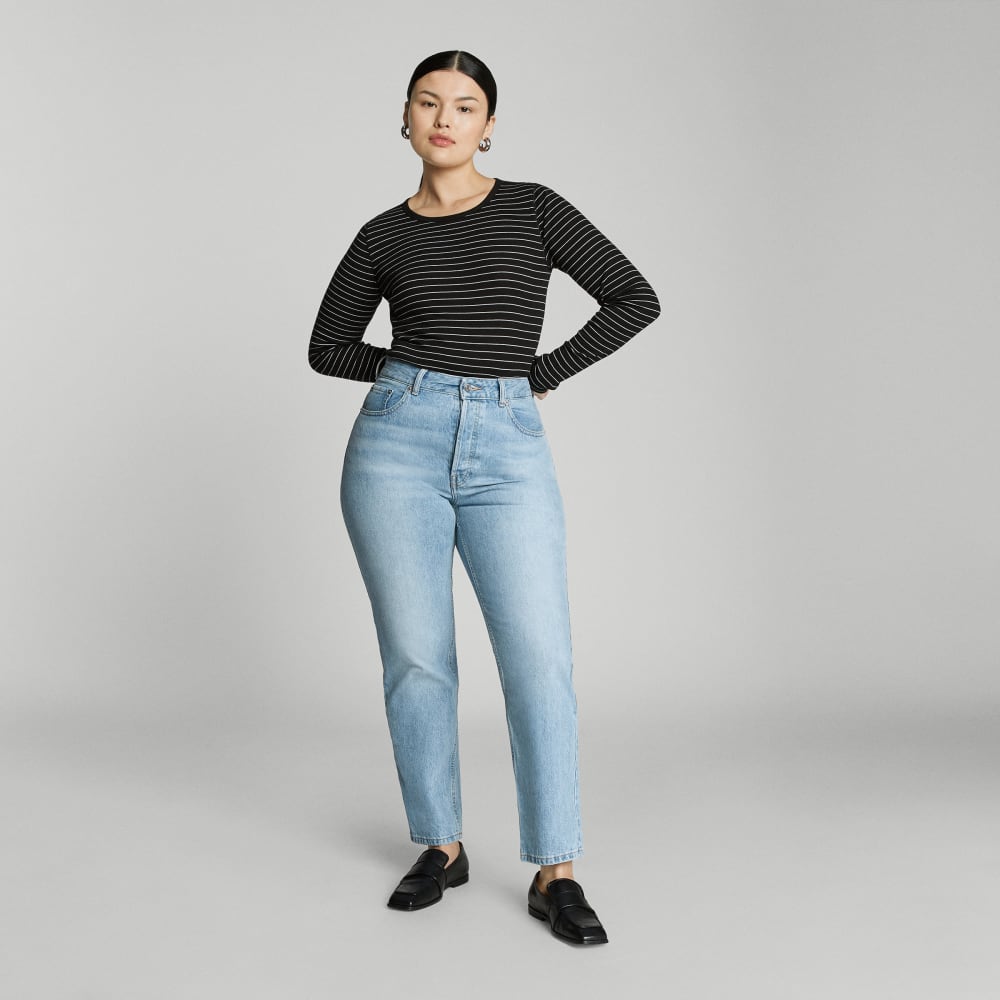 The '90s Cheeky Hourglass Jean in Vintage Sunbleached Blue — front view