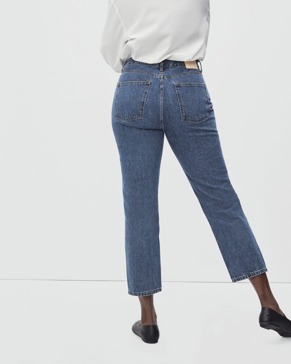 The '90s Cheeky Hourglass Jean in Medium Blue Wash — detail view